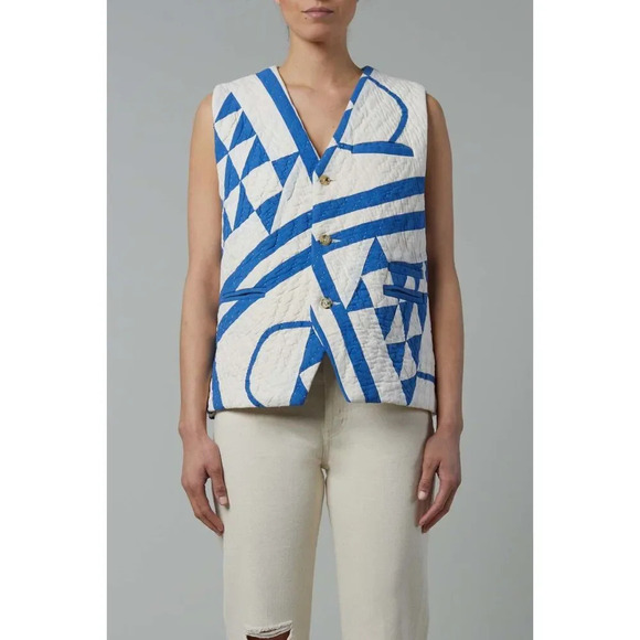 STILL HERE Ludlow Quilted Vest In Quilted Blue